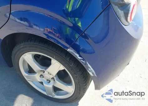 2013 Chevrolet Sonic Ltz Auto z USA, uszkodzony, nr VIN 1G1JE6SB3D4208212